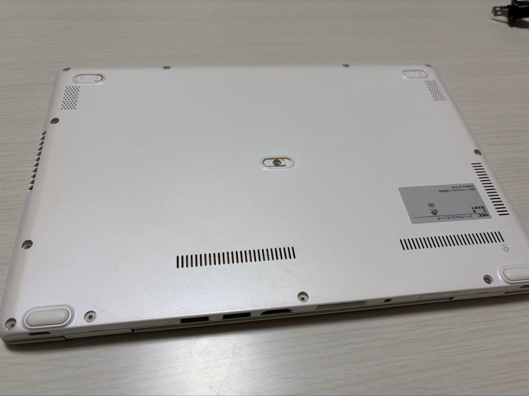 LAVIE NM550/R Core i5 8GB 256GB ジャンク