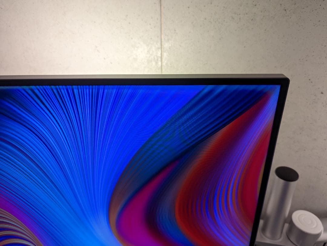 LG 31.5インチ 4K モニター x2 & モニターアーム