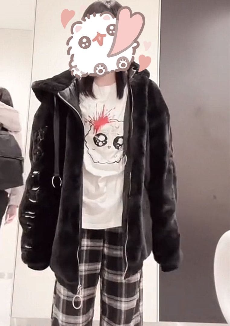 Amilige ロゴ刺繍ファーコート 着画あり