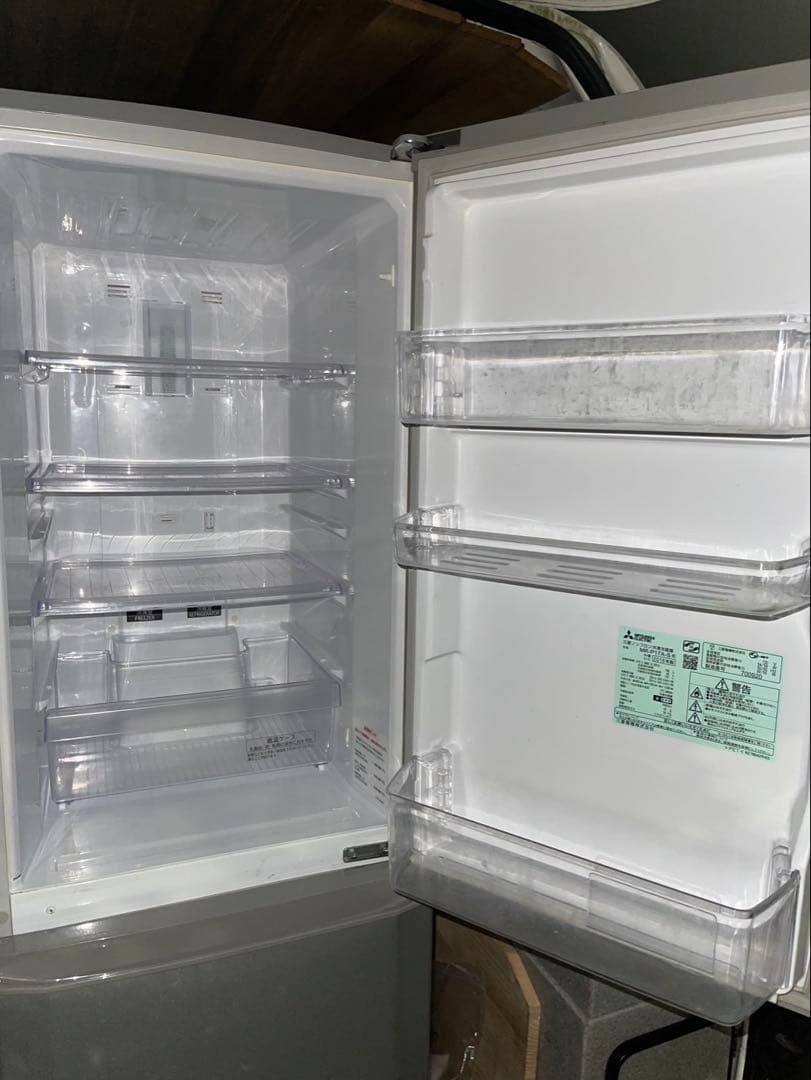 めるたかMitsubishi Electric シルバー冷蔵庫