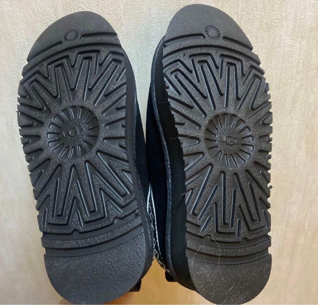 未使用！UGG 「タズ (Tazz)」サボ（ブラック）試着のみ
