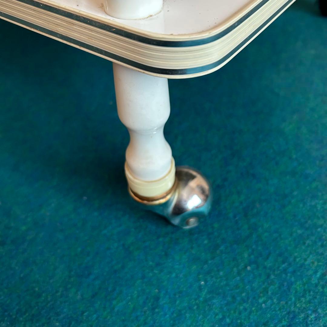 レトロポップ キッチンワゴン 白