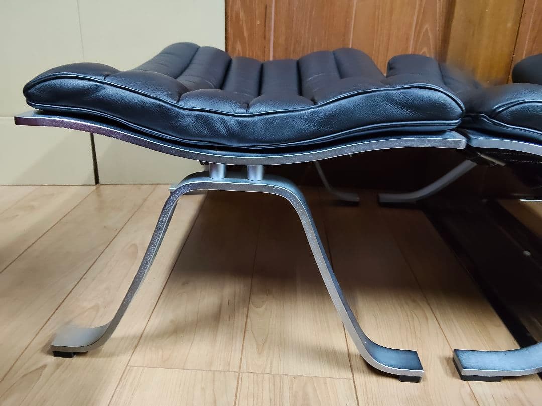 KK/tac②　　 ARNE NORELL オットマン