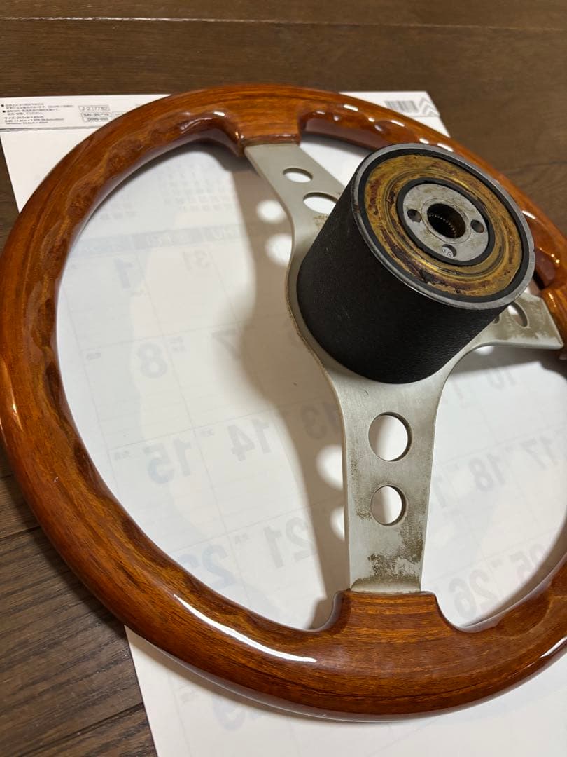 ステアリング　ハンドル　momo ウッド　O.B.A