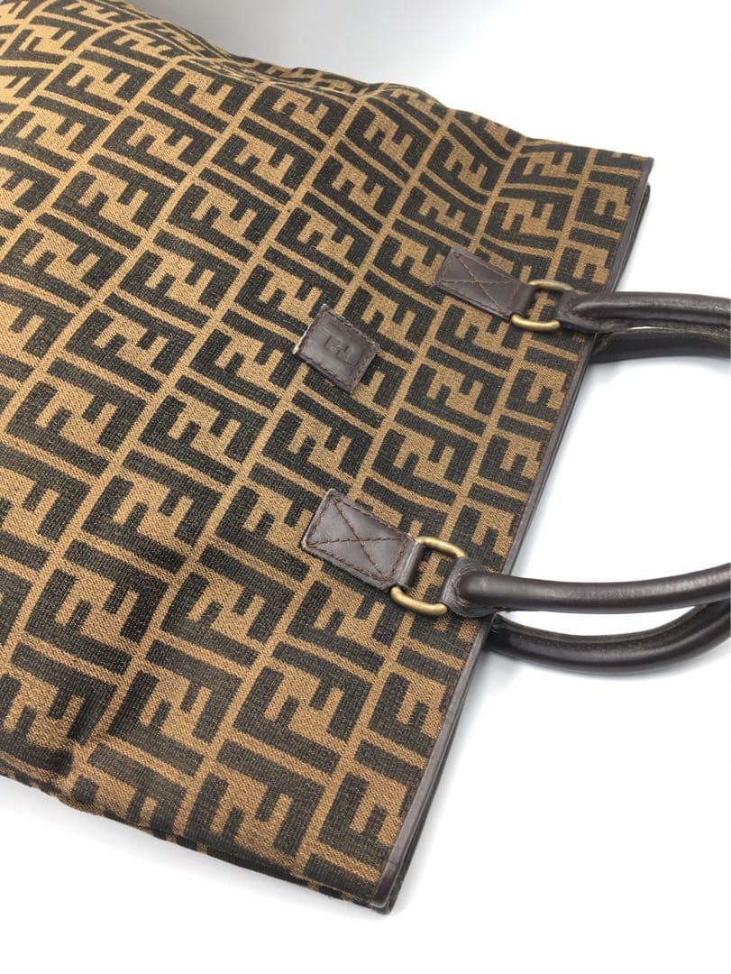 フェンディ　ヴィンテージ　ズッカ柄　ハンドバッグ