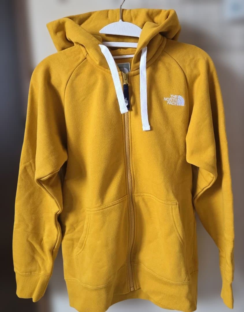 【新品未使用】THE NORTH FACEレディースフルジップロゴパーカー