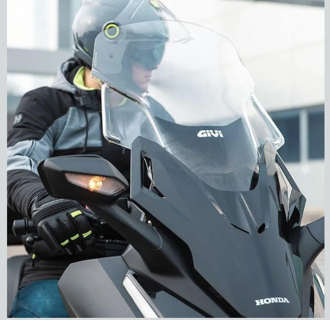 【訳あり新品】HONDA フォルッア MF15/17　GIVI ウィンドシールド