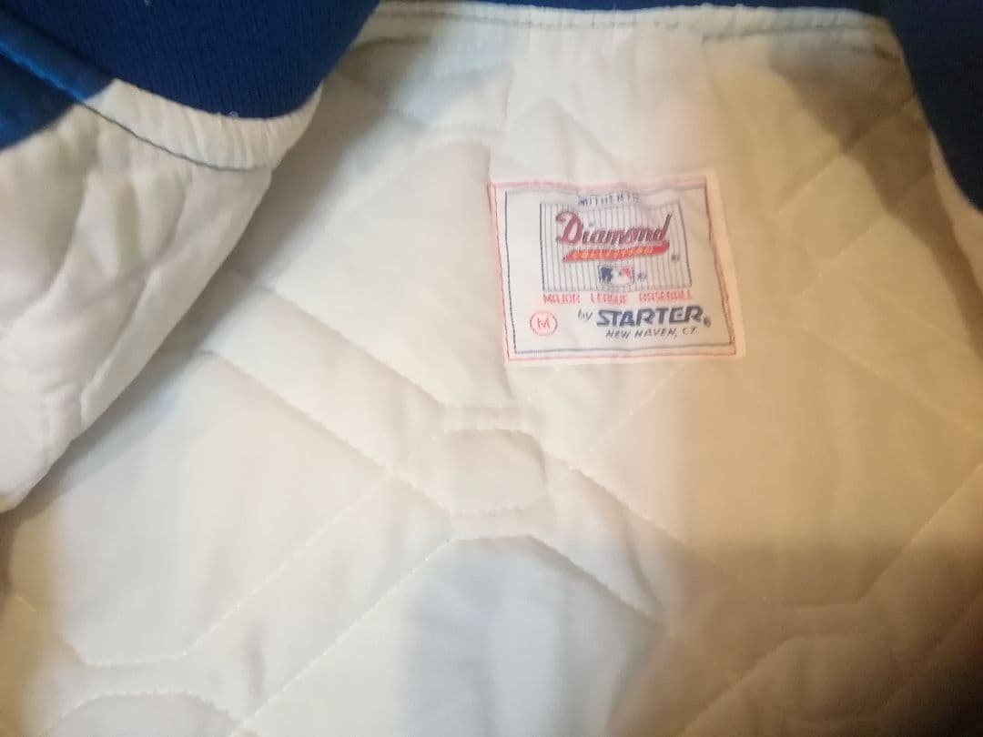 USA製Los Angeles Dodgers ドジャース　スタジャン　中綿