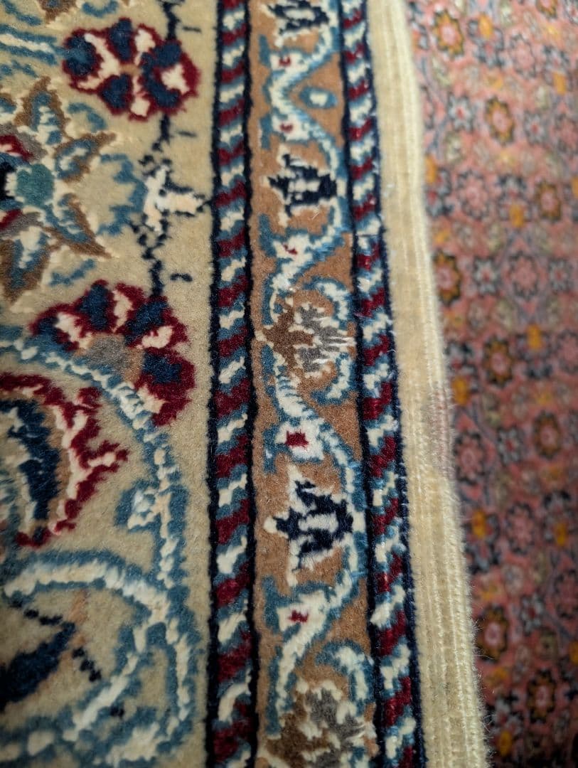ペルシャ絨毯　ナイン　クリーニング済 Persian carpet　Nain