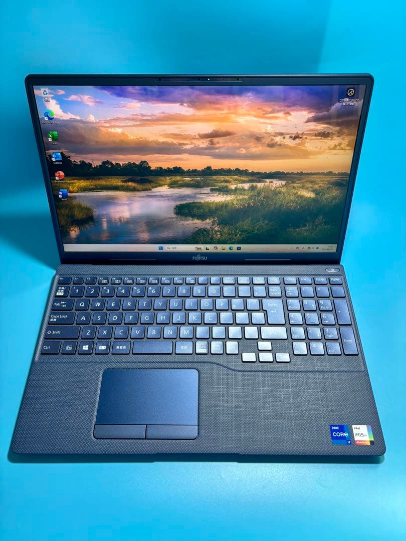 富士通 LIFEBOOK TH77/E3 i7 1165G7 SSD 2TB