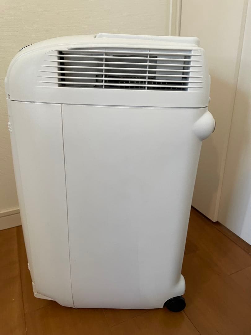 ツインバード　２電源式 ポータブル　冷温庫　2024年製　HR-EB07 美品