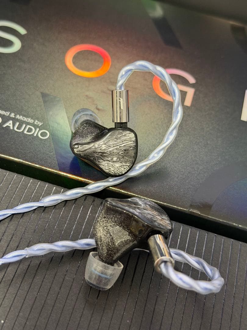 イヤホン IOAUDIO SOGNO 2DD 6BA