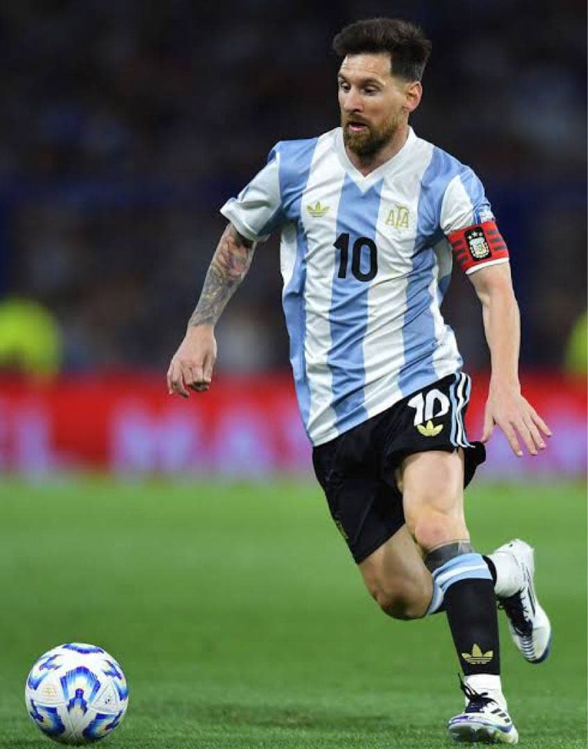 「完売人気品」アルゼンチン50thアニバーサリユニフォーム　メッシ