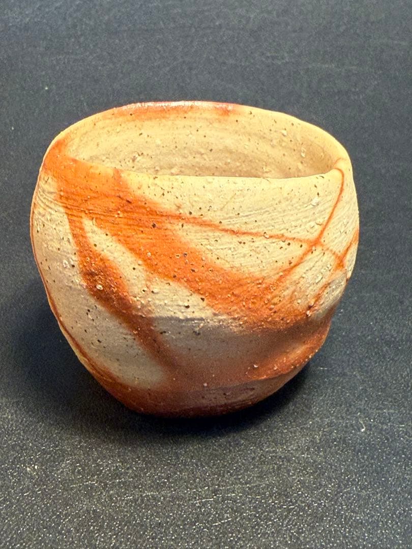 小山厚子　備前ヒダスキぐい呑　共箱、共布、しおり