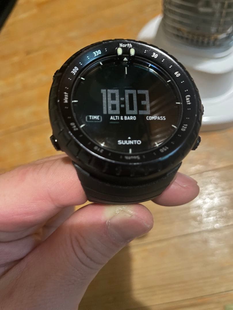 SUUNTO CORE ブラック