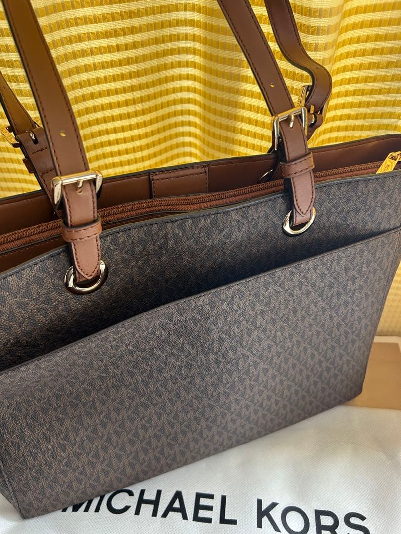 MICHAEL KORS 35S1GTVT7Bトートバッグ新品未使用！