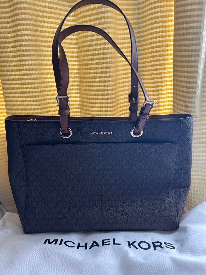 MICHAEL KORS 35S1GTVT7Bトートバッグ新品未使用！