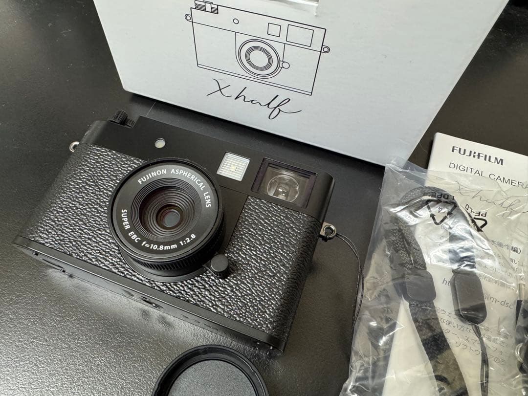 FUJIFILM X half ブラック 富士フィルム コンデジ トイカメラ