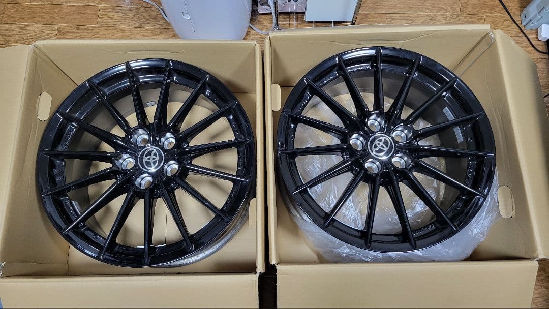 GR YARIS RZ/RS/RC 18inch Pkg 純正ENKEIホイール