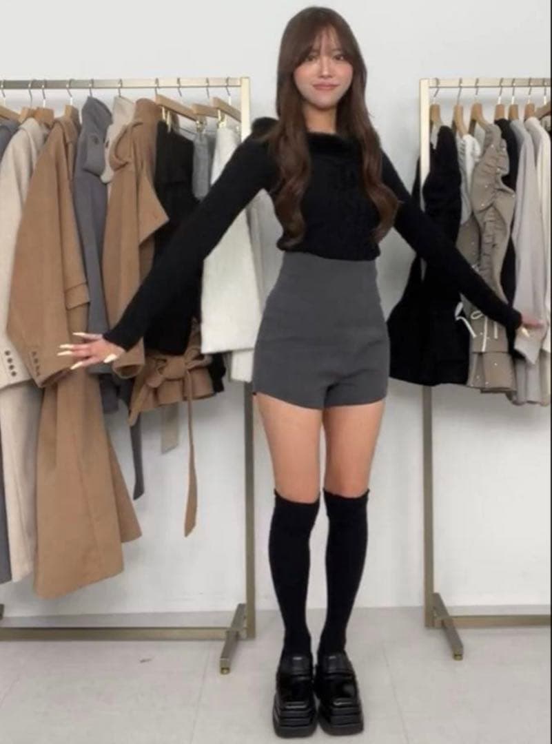 ！！？★ ダーリッチ 美シルエットショートパンツ