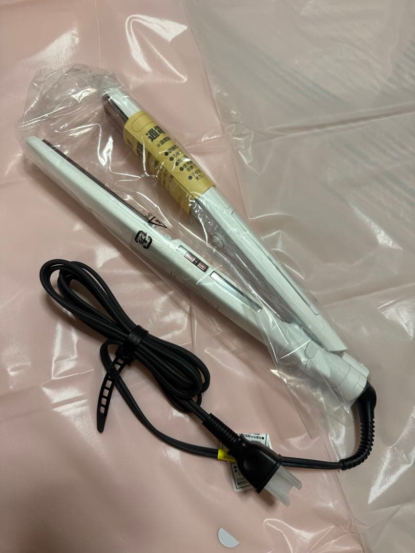 【新品、未使用】VSヘアアイロン VSS-9520