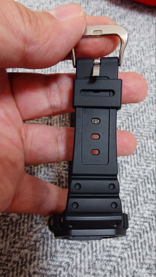 G-SHOCK DW-M5610U-1JF ブラック ソーラー