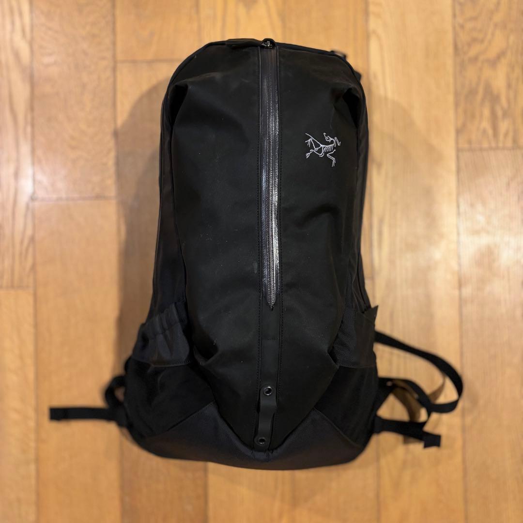 アークテリクス ARRO 22 アロー22 黒 22L バックパック
