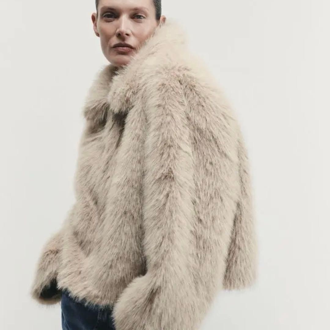 ZARA ダブルフェイクファージャケット