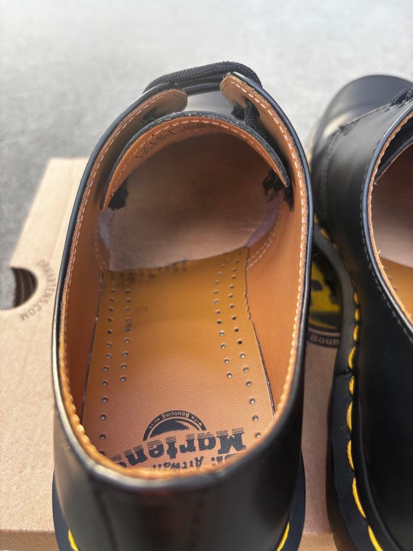 Dr.Martens 3ホール UK7