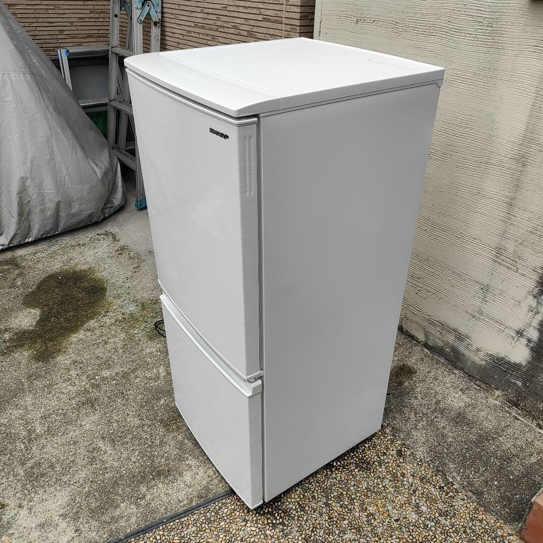 SHARP 2ドア冷凍冷蔵庫 SJ-D14E-W 福岡県より