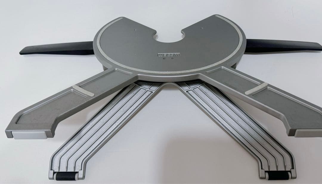 Wacom Cintiq 22HD +クラシックペン