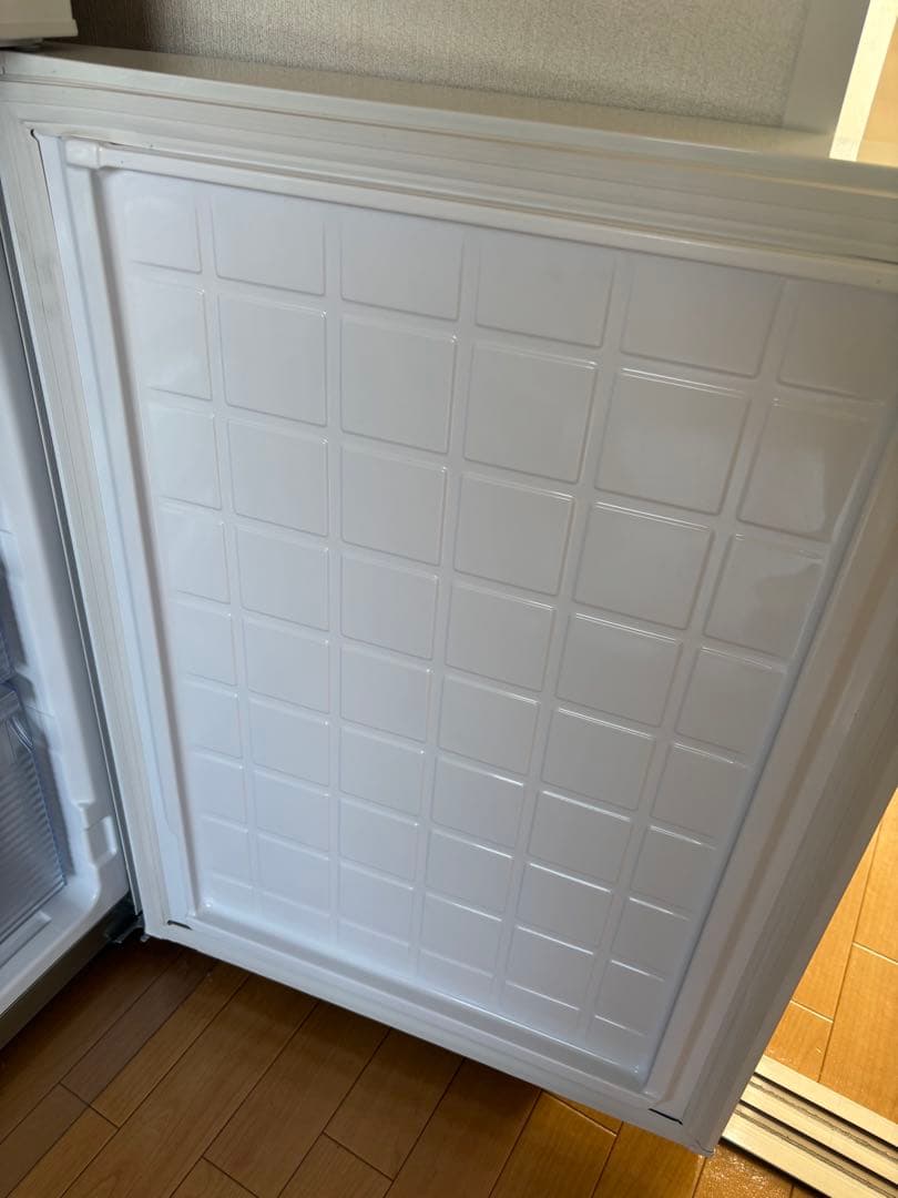 シャープ　ノンフロン冷凍冷蔵庫　SJ-PD28H-W