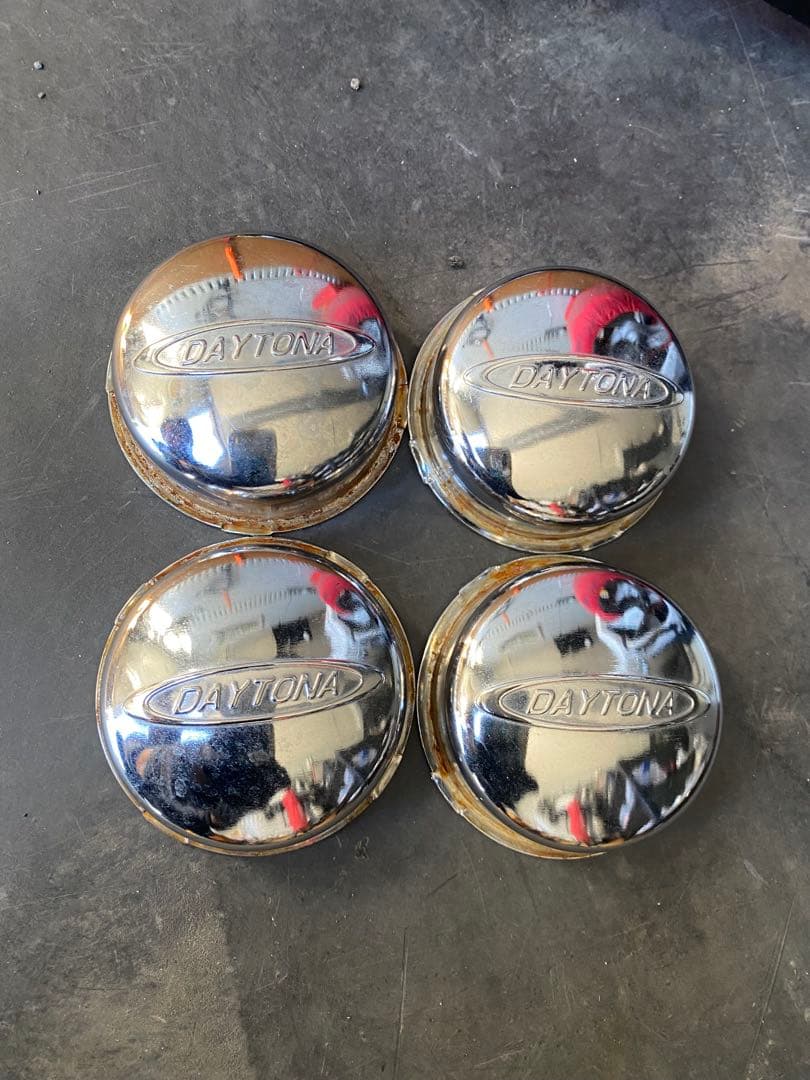 デイトナ　14インチ PCD100 5.5J