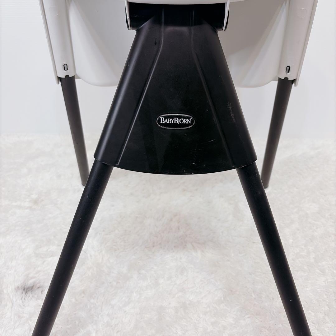yuuka BABYBJORN　ベビージョルン　ハイチェア　白　ホワイト