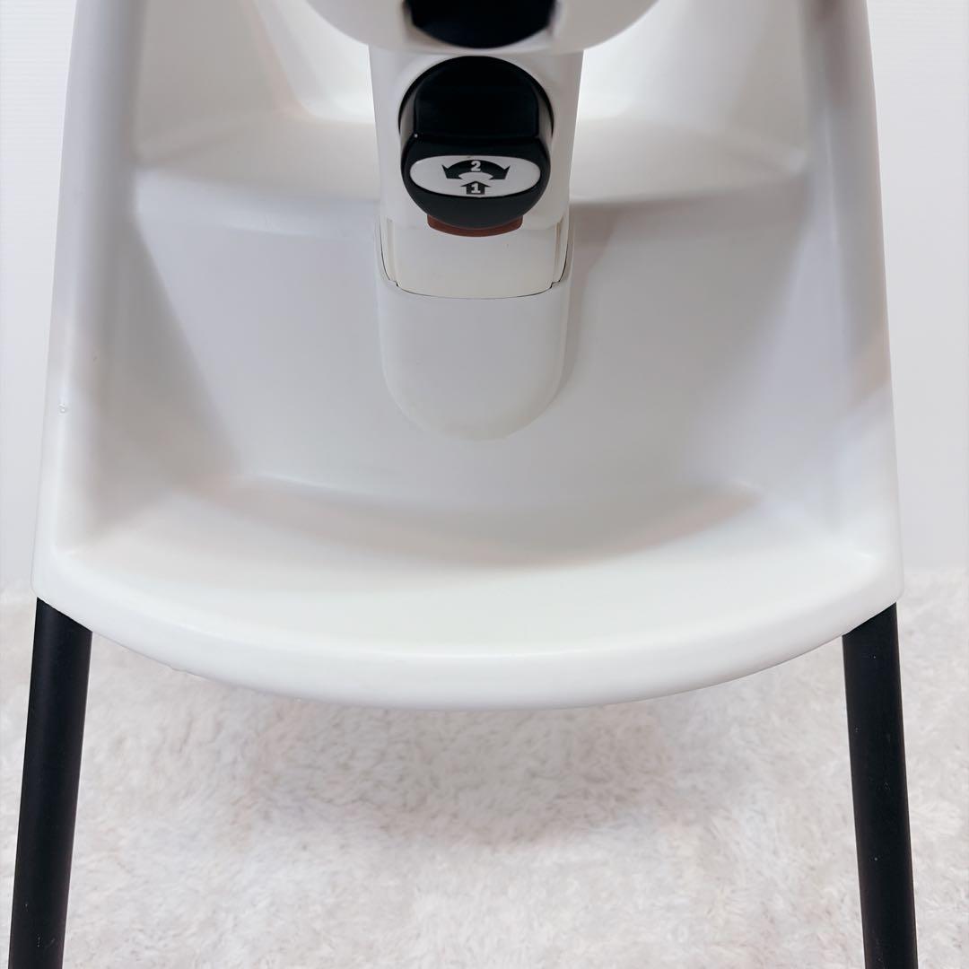 yuuka BABYBJORN　ベビージョルン　ハイチェア　白　ホワイト