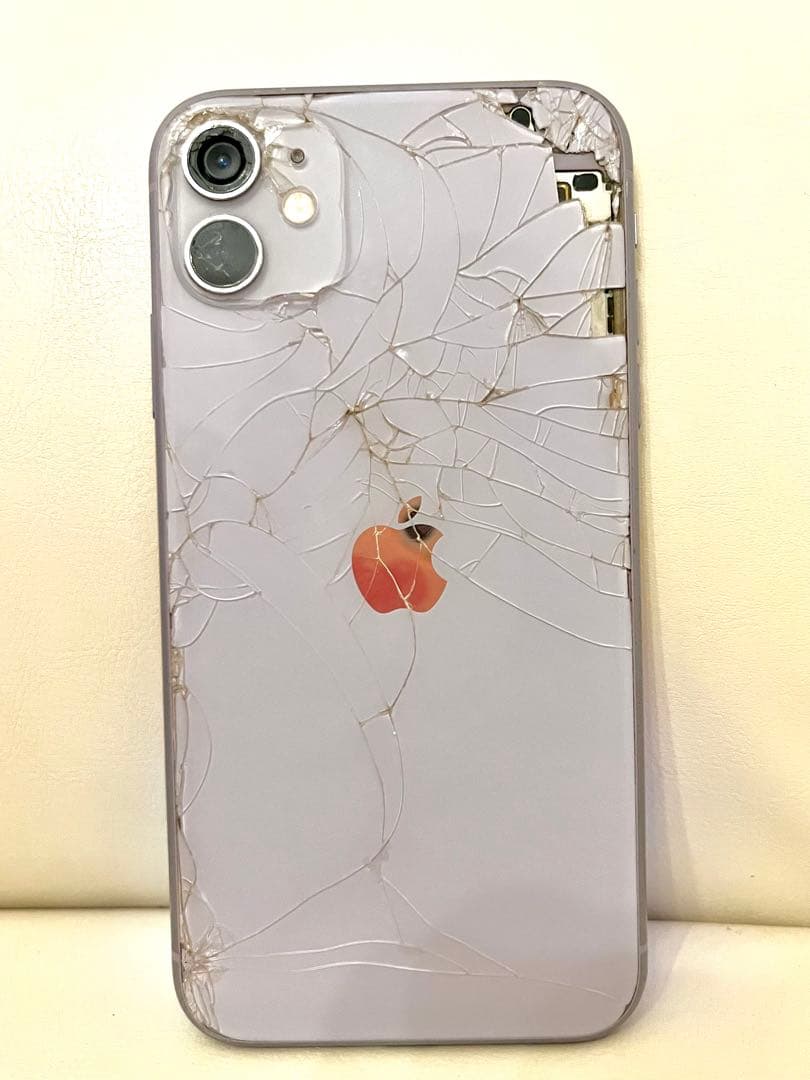 【ジャンク品】Apple iPhone 11 128GB SIMフリー 部品取り