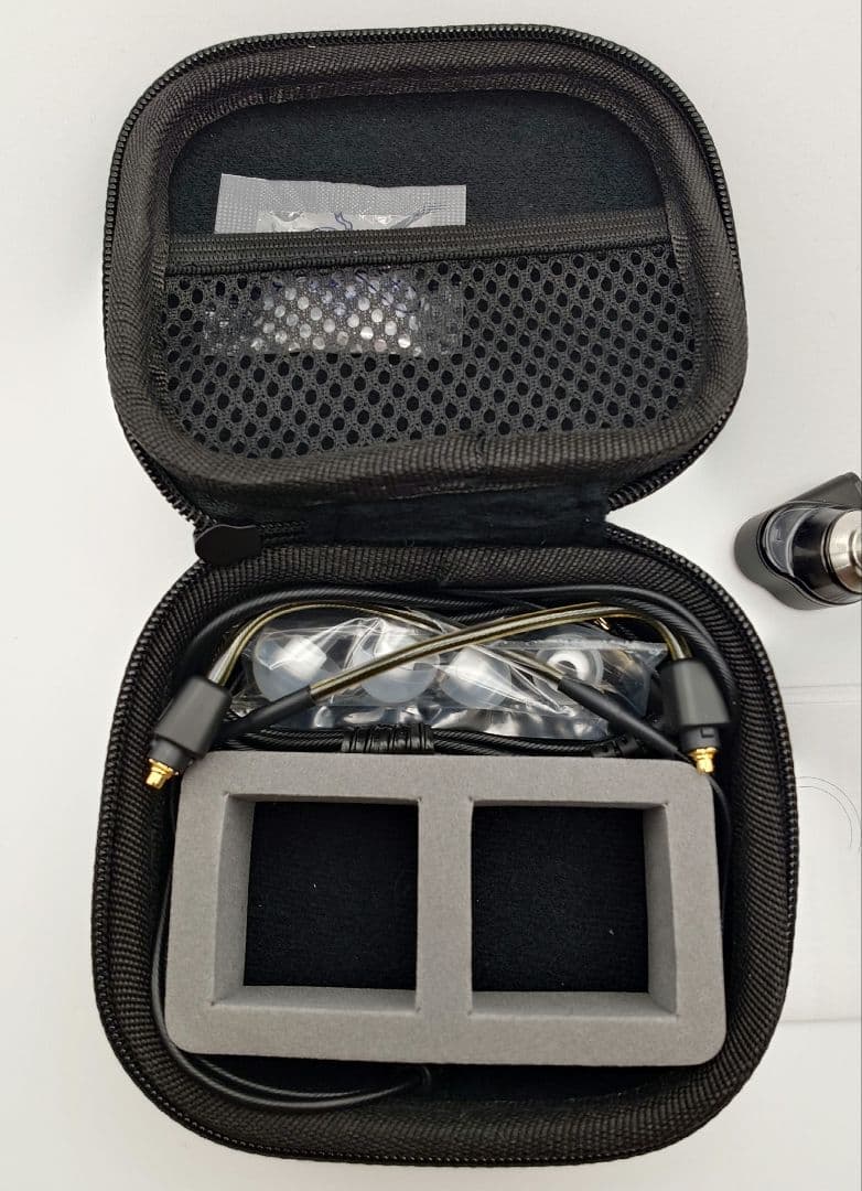 TAGO STUDIO イヤホン T3-02