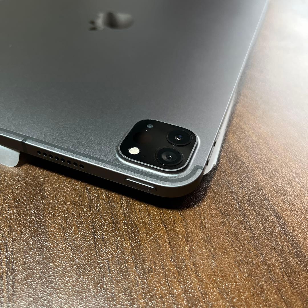 公式交換新品 iPadPro 11インチ 第3世代 1TB SIMフリー