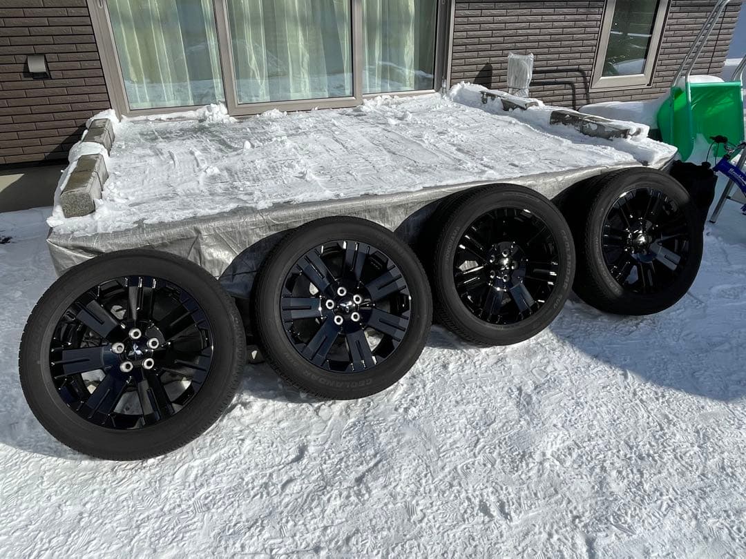 デリカD5 シャモニー　18インチホイールセット