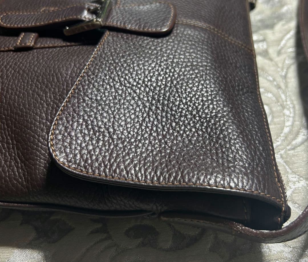 LOEWE ダークブラウン ショルダーバッグ