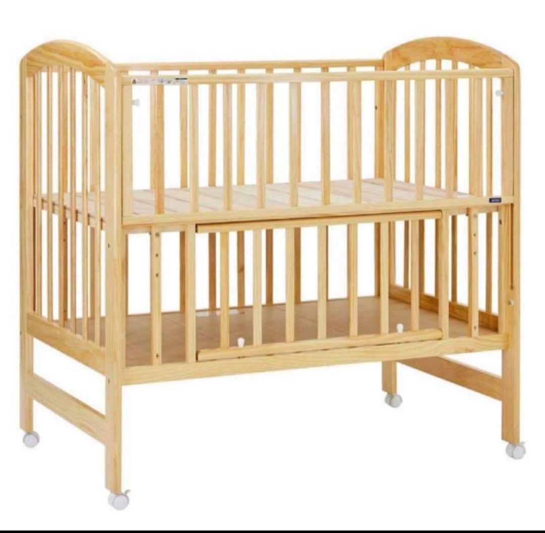 関東限定❣️カトージ　ハイポジション　ベビーベッド　アーチ　ナチュラル 収納板付