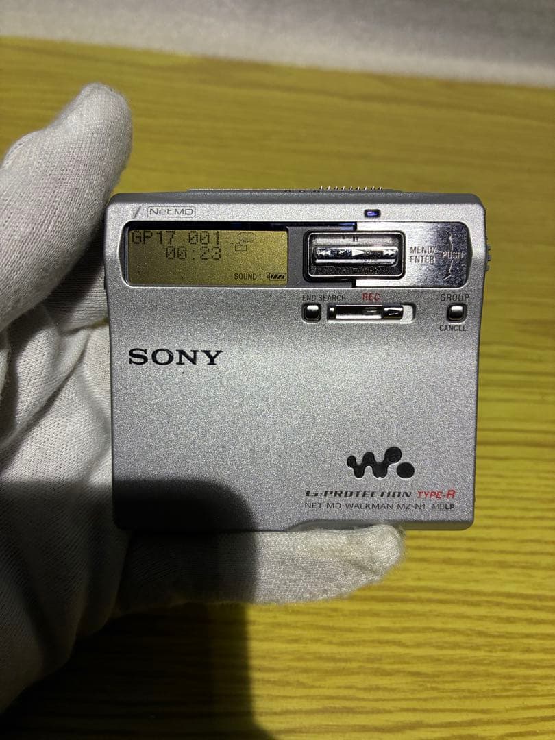 SONY ソニー ポータブルMDプレーヤーMZ-N1