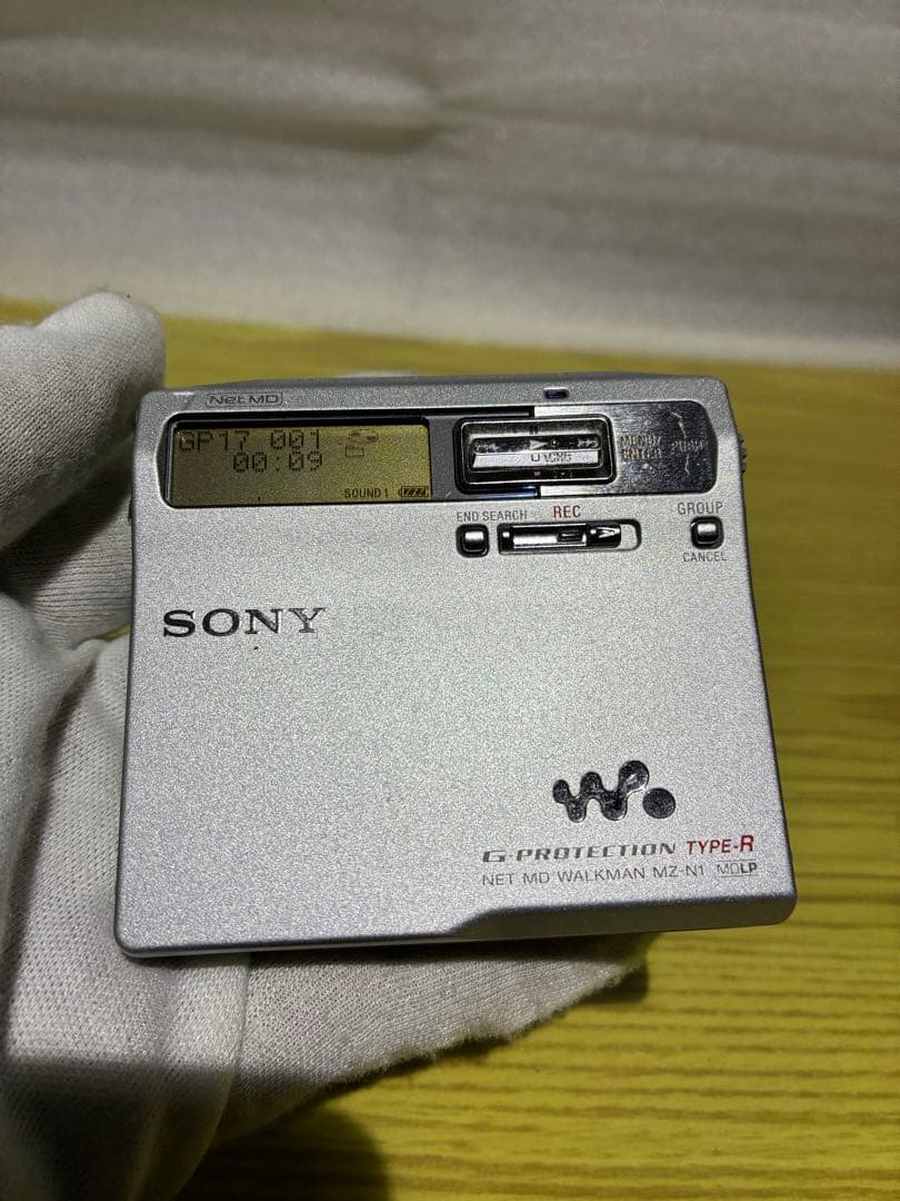 SONY ソニー ポータブルMDプレーヤーMZ-N1