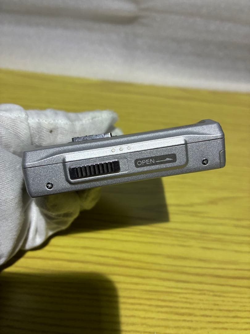 SONY ソニー ポータブルMDプレーヤーMZ-N1