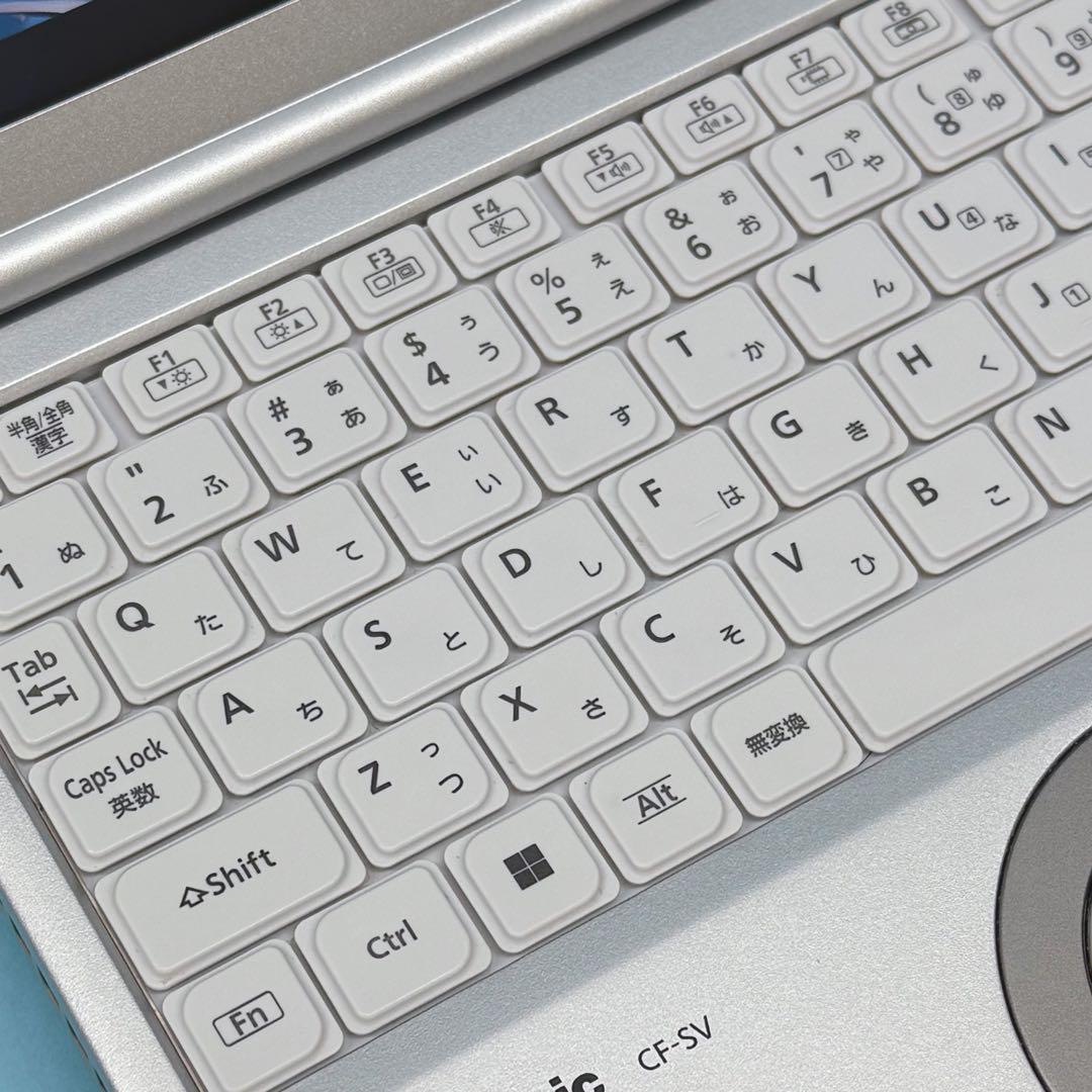 052 準美品 DVD レッツノートCF-SV1 i5 第11世代 16GB