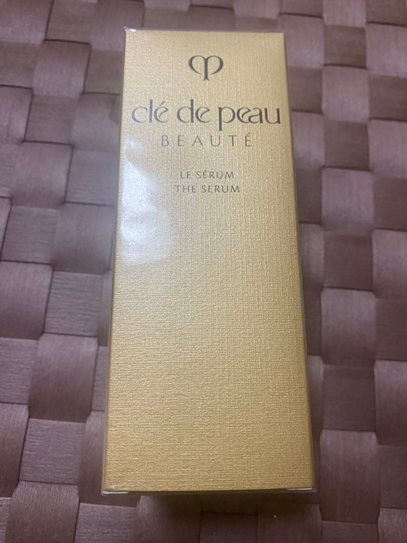 【未開封】clé de peau BEAUTÉ LE SERUM 75ml