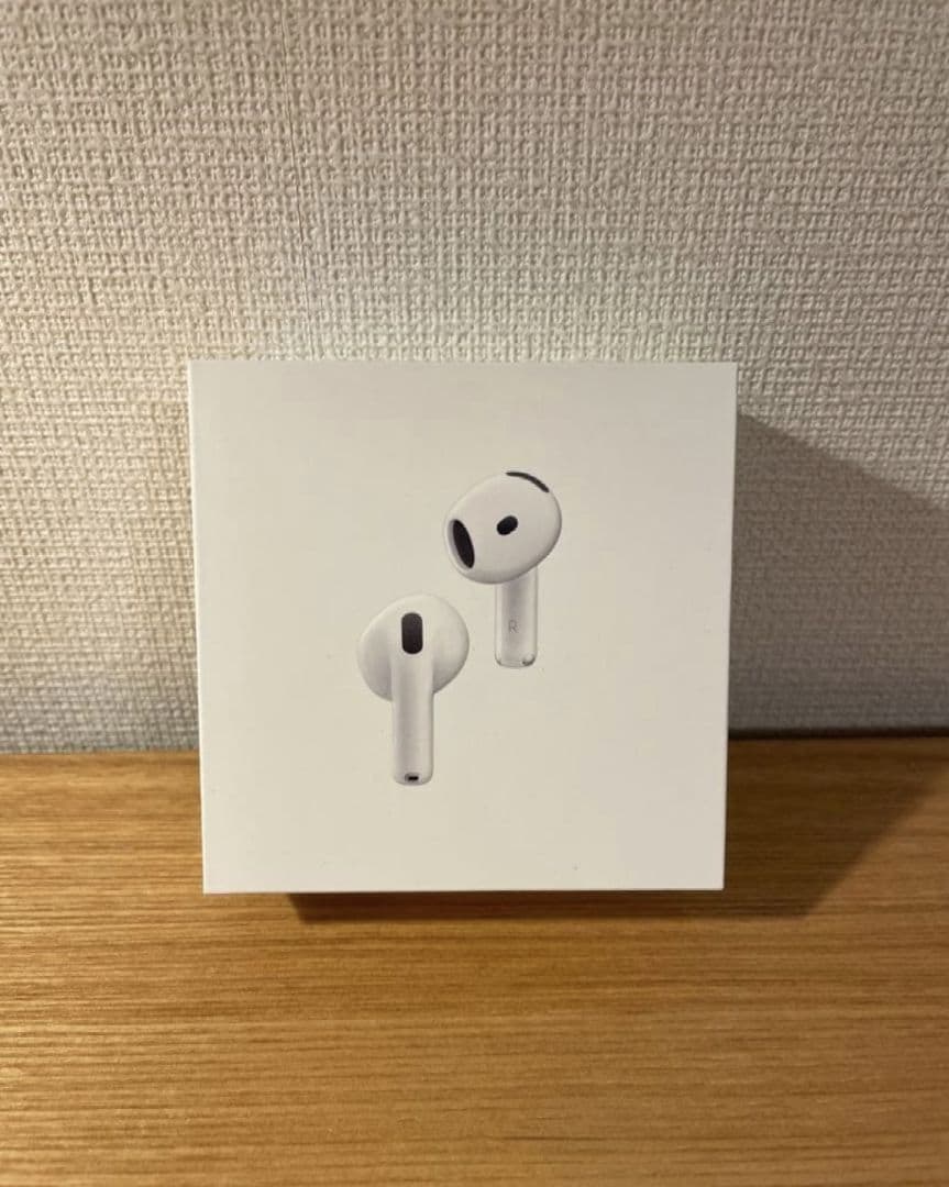 c*y様 AirPods 4 (MXP93J/A)
