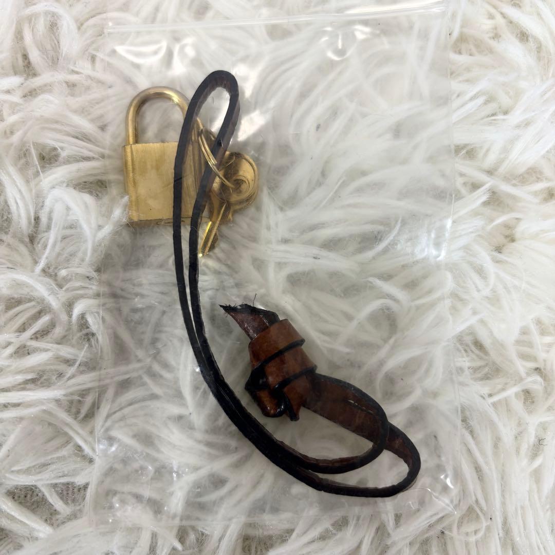 バリー ボストンバッグ 大容量 ゴールド金具 イタリア製 ロゴ金具 旅行カバン