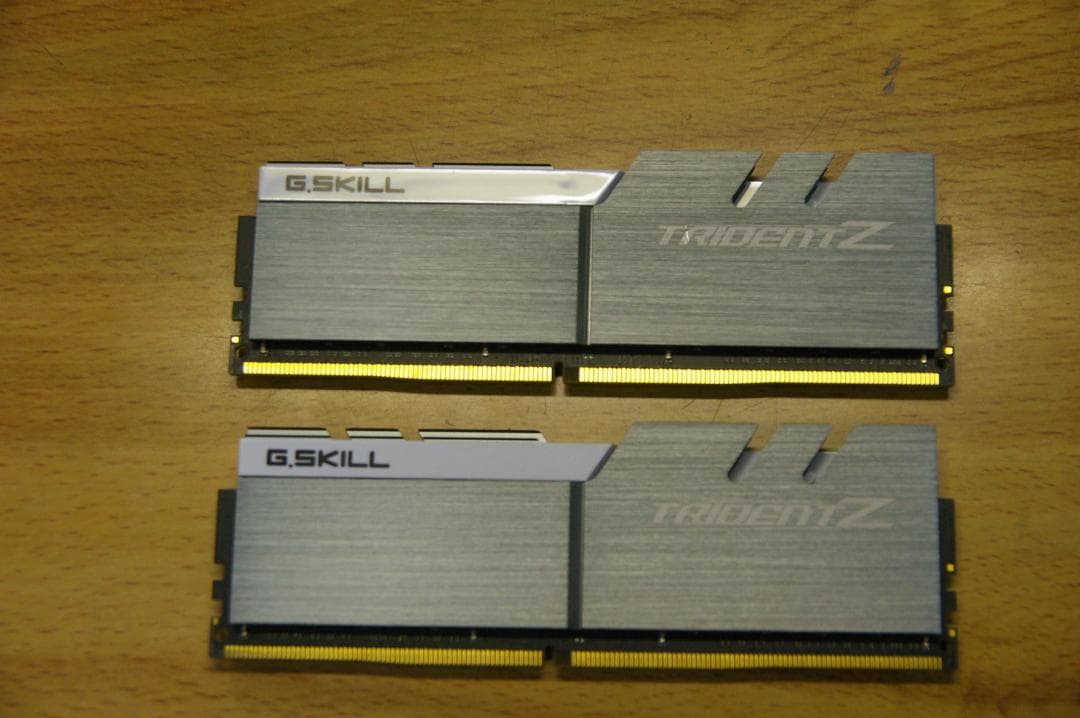 ゲーマー高速な G.SKILL F4-4000C 32GB (2x16GB)