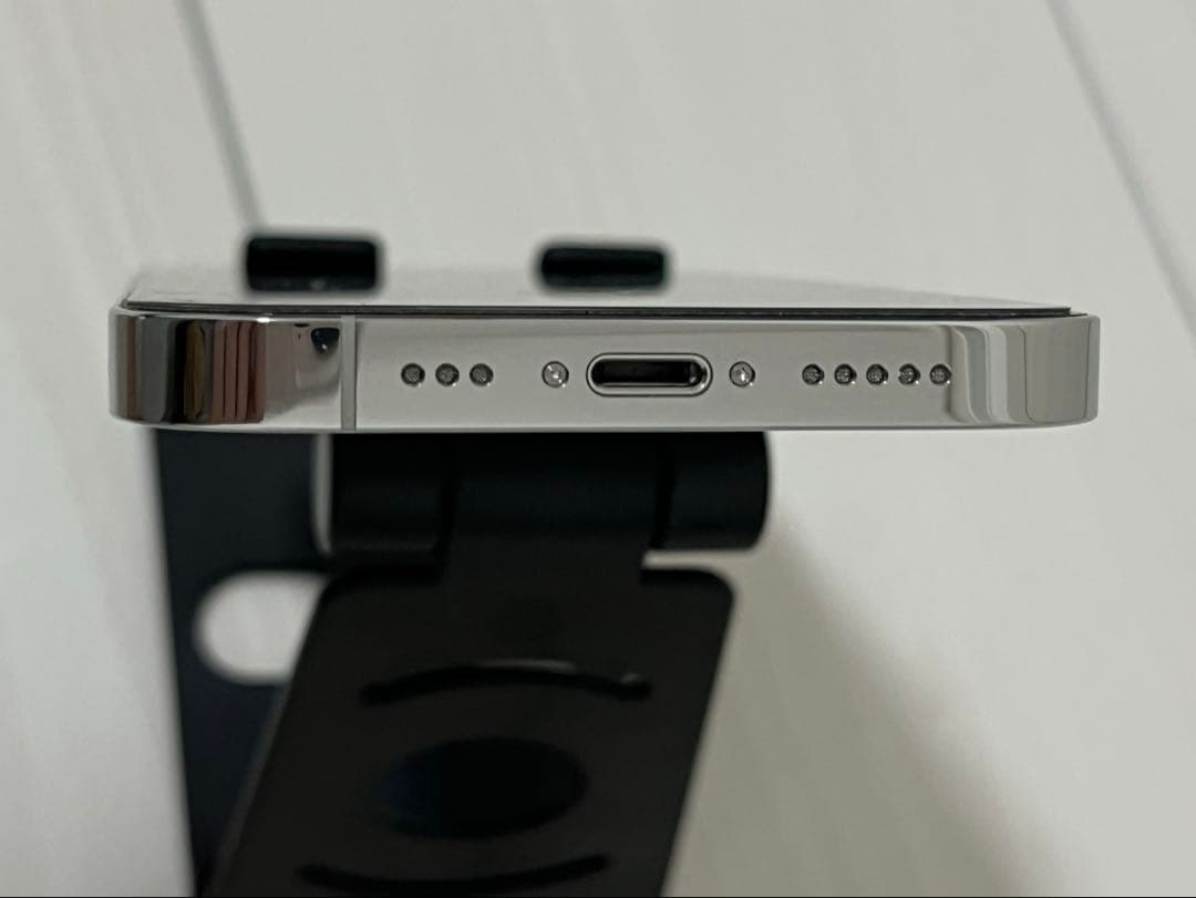 iPhone14pro 256GB 本体　バッテリー100%